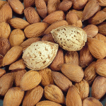 ALL IN ONE ALMOND (Prunus dulcis)